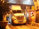 Cán chết người, xe đầu kéo bỏ chạy kéo lê xe máy nạn nhân Cán chết người, xe đầu kéo bỏ chạy kéo lê xe máy nạn nhân