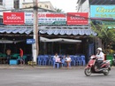 Phớt lờ lệnh đình chỉ, "nhà hàng đuổi khách" vẫn mở cửa Phớt lờ lệnh đình chỉ, "nhà hàng đuổi khách" vẫn mở cửa