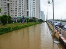 Hà Nội: Sau mưa 2 ngày, cả trăm hộ dân bị cô lập trong “ốc đảo” Hà Nội: Sau mưa 2 ngày, cả trăm hộ dân bị cô lập trong “ốc đảo”