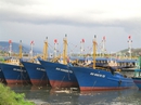 Tàu vỏ thép 17 tỉ đồng vừa đóng mới bị sóng đánh chìm Tàu vỏ thép 17 tỉ đồng vừa đóng mới bị sóng đánh chìm