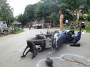 Phóng nhanh tông xe tải, 2 thanh niên thương vong Phóng nhanh tông xe tải, 2 thanh niên thương vong
