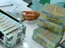 Cấm ngân hàng tung khuyến mãi lách trần lãi suất Cấm ngân hàng tung khuyến mãi lách trần lãi suất