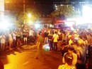 Qua đường, một phụ nữ chết thương tâm dưới gầm xe hút bê-tông Qua đường, một phụ nữ chết thương tâm dưới gầm xe hút bê-tông