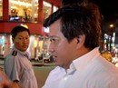 Cán bộ đô thị “bảo kê” vỉa hè ở quận 1 nói gì? Cán bộ đô thị “bảo kê” vỉa hè ở quận 1 nói gì?