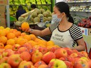 Ra ngõ gặp trái cây ngoại Ra ngõ gặp trái cây ngoại