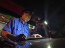 Tài xế xe "dù" đe dọa thanh tra giao thông Tài xế xe "dù" đe dọa thanh tra giao thông