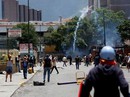 Venezuela: Đụng độ tại đình công triệu người, 3 người chết Venezuela: Đụng độ tại đình công triệu người, 3 người chết