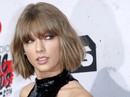 Taylor Swift phản bác đơn kiện "đạo nhạc" Taylor Swift phản bác đơn kiện "đạo nhạc"
