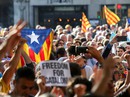Chính phủ Tây Ban Nha dịu giọng với người xứ Catalonia Chính phủ Tây Ban Nha dịu giọng với người xứ Catalonia