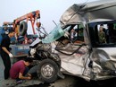 Tàu hỏa tông ô tô, 7 người đi chợ Viềng thương vong Tàu hỏa tông ô tô, 7 người đi chợ Viềng thương vong