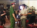 Tội phạm ẩn náu ở chợ đầu mối Tội phạm ẩn náu ở chợ đầu mối