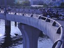 Hồi hộp khi qua cầu Hồi hộp khi qua cầu