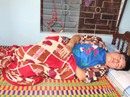 Gia cảnh khó khăn lại mang trọng bệnh Gia cảnh khó khăn lại mang trọng bệnh