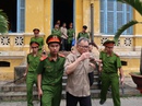 Tiếp tay buôn lậu, hàng chục nguyên cán bộ hải quan lãnh án Tiếp tay buôn lậu, hàng chục nguyên cán bộ hải quan lãnh án