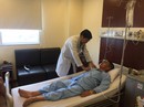 Tự điều trị đau bụng, người đàn ông suýt chết Tự điều trị đau bụng, người đàn ông suýt chết