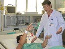 Bệnh nhân liệt nửa người cần đưa sớm đến bệnh viện Bệnh nhân liệt nửa người cần đưa sớm đến bệnh viện