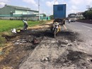 Cháy rụi xe đầu kéo trên Quốc lộ 1 Cháy rụi xe đầu kéo trên Quốc lộ 1