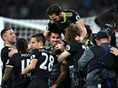 Phản công siêu “đỉnh”, Hazard và Costa đưa Chelsea lên ngôi đầu Phản công siêu “đỉnh”, Hazard và Costa đưa Chelsea lên ngôi đầu