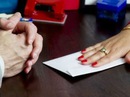 Có đến 60% doanh nghiệp tự nguyện “đút lót” để giảm phiền hà Có đến 60% doanh nghiệp tự nguyện “đút lót” để giảm phiền hà