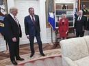 Ông Trump lại gây sóng gió Ông Trump lại gây sóng gió