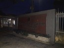 Một công nhân rơi từ mái nhà xuống đất chết thảm Một công nhân rơi từ mái nhà xuống đất chết thảm