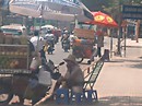 Nhếch nhác xe hàng rong công viên Gia Định Nhếch nhác xe hàng rong công viên Gia Định