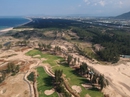 CLIP: Rừng phòng hộ Phú Yên bị phá làm sân golf CLIP: Rừng phòng hộ Phú Yên bị phá làm sân golf