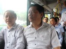Bí thư Đinh La Thăng trải nghiệm xe buýt mới Bí thư Đinh La Thăng trải nghiệm xe buýt mới