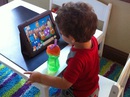 Nếu không thể cấm, đây là cách giúp trẻ dùng Ipad hiệu quả Nếu không thể cấm, đây là cách giúp trẻ dùng Ipad hiệu quả