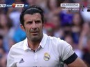 Figo lập siêu phẩm trong ngày trở lại Bernabeu Figo lập siêu phẩm trong ngày trở lại Bernabeu