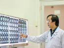 Hi hữu xương cá đâm thủng ruột bệnh nhân hơn nửa tháng Hi hữu xương cá đâm thủng ruột bệnh nhân hơn nửa tháng