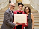 Ông chủ Facebook nhận bằng Harvard sau 12 năm bỏ học Ông chủ Facebook nhận bằng Harvard sau 12 năm bỏ học