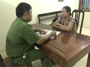 Bắt một phụ nữ tại nhà con gái sau 29 năm bỏ trốn Bắt một phụ nữ tại nhà con gái sau 29 năm bỏ trốn
