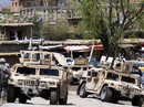 Taliban xông vào căn cứ Afghanistan, giết gần hết binh sĩ Taliban xông vào căn cứ Afghanistan, giết gần hết binh sĩ