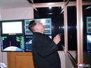 Triều Tiên khoe ảnh ông Kim Jong-un vui mừng theo dõi tên lửa Triều Tiên khoe ảnh ông Kim Jong-un vui mừng theo dõi tên lửa