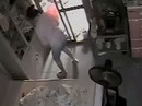 Khi nữ giúp việc yếu lòng! Khi nữ giúp việc yếu lòng!