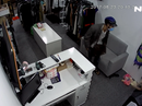 Clip người phụ nữ quỳ lạy kẻ cướp, xin tha mạng cho con Clip người phụ nữ quỳ lạy kẻ cướp, xin tha mạng cho con