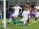 Real mất điểm ở derby Madrid, Barcelona thua tan tác Malaga Real mất điểm ở derby Madrid, Barcelona thua tan tác Malaga