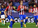 Simeone dùng bộ đàm "lật đổ" Real Madrid? Simeone dùng bộ đàm "lật đổ" Real Madrid?