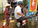 Cú đá làm chúng tôi đau, phẫn nộ! Cú đá làm chúng tôi đau, phẫn nộ!