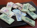 Cảnh giác trò lừa dùng tiền giả đổi tiền thật Cảnh giác trò lừa dùng tiền giả đổi tiền thật