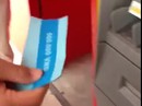 Bi hài rút tiền ATM Bi hài rút tiền ATM