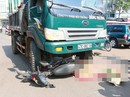 Chết thảm dưới gầm xe tải sau khi băng qua đường Chết thảm dưới gầm xe tải sau khi băng qua đường