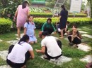 Tạm đình chỉ công tác nam giáo viên mang dao vào trường đánh 2 nữ đồng nghiệp Tạm đình chỉ công tác nam giáo viên mang dao vào trường đánh 2 nữ đồng nghiệp
