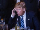 Nhà Trắng bác tin ông Trump có 3 chiếc iPhone Nhà Trắng bác tin ông Trump có 3 chiếc iPhone
