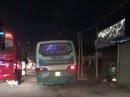 Xử phạt xe buýt leo vỉa hè, phóng bạt mạng ở TP HCM Xử phạt xe buýt leo vỉa hè, phóng bạt mạng ở TP HCM