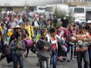 Đoàn di dân tiến đến “tuyến đường tử thần” ở Mexico Đoàn di dân tiến đến “tuyến đường tử thần” ở Mexico