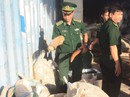 Chủ tịch Đà Nẵng khen thưởng vụ bắt giữ hơn 10 tấn ngà voi nhập lậu Chủ tịch Đà Nẵng khen thưởng vụ bắt giữ hơn 10 tấn ngà voi nhập lậu