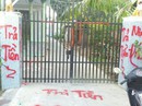 Phạt 14 triệu đồng 2 đối tượng vẽ sơn, ném mắm tôm đòi nợ thuê Phạt 14 triệu đồng 2 đối tượng vẽ sơn, ném mắm tôm đòi nợ thuê