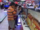 Cuối năm, tivi màn hình lớn bán chạy Cuối năm, tivi màn hình lớn bán chạy